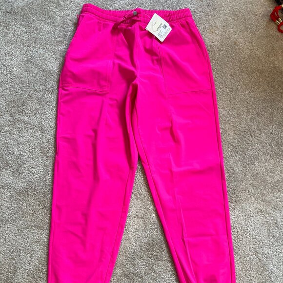 Fabletics NWT The One Jogger Women’s Neon Pink, Small - Picture 2 of 5